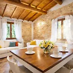 Apartamento Casale Il Petruccaio - Jacuzzi E Vista Panoramica Sulle Colline Toscane *